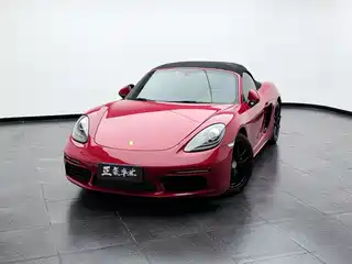 Porsche 718 2016