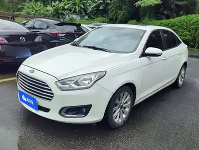 Ford Escort 2014