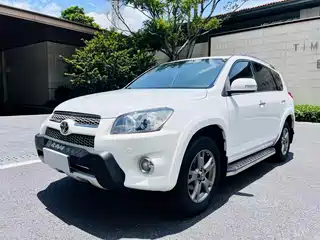 Toyota RAV4 Rongfang 2013