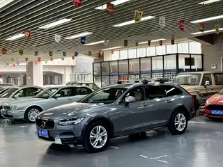 Volvo V90 2017
