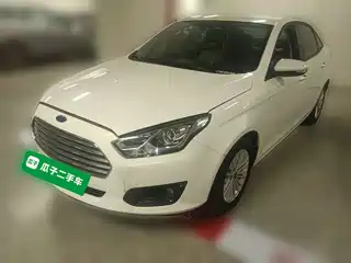 Ford Escort 2014