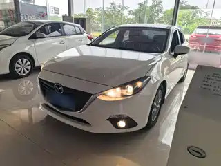 Mazda Mazda3 Axela 2016