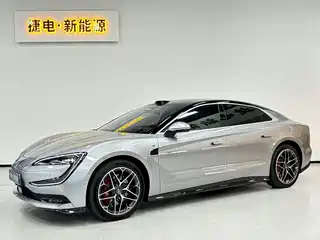Yangwang U7 2025
