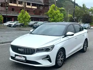 Geely Emgrand 2024