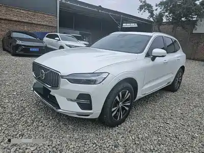 Volvo XC60 2022