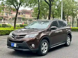 Toyota RAV4 Rongfang 2013