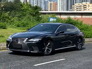 Lexus LS 2023