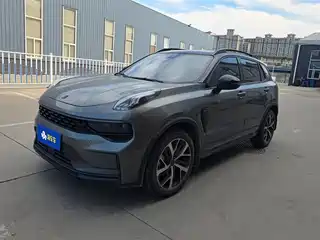 Lynk & Co 01 EM-P 2020