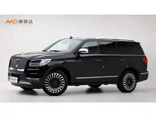 Lincoln Navigator 2020