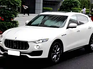 Maserati Levante 2021
