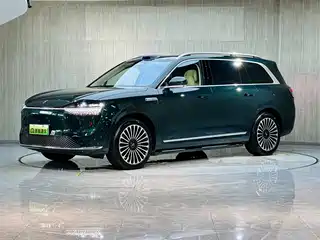AITO Wenjie M9 2025