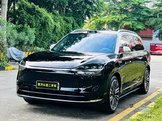 AITO Wenjie M9 2024