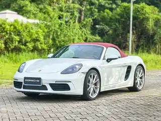 Porsche 718 2021