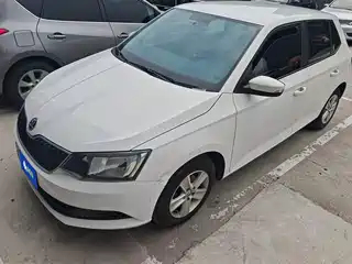 Škoda Fabia 2015