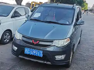 Wuling Motors Hongguang 2014