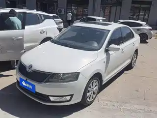 Škoda Rapid 2015