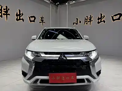 Mitsubishi Outlander 2022