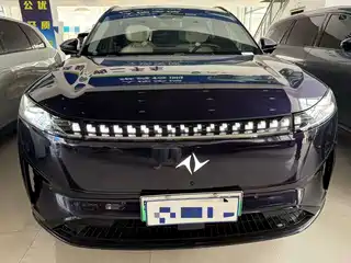 Dongfeng Yipai eπ008 2024