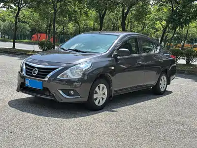 Nissan Sunny 2016
