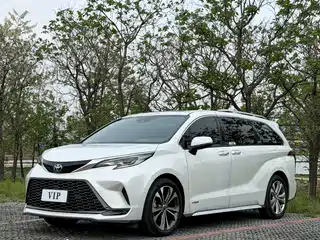 Toyota Granvia 2023