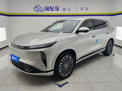 Dongfeng Aeolus L8 2025