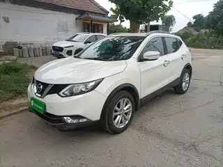 Nissan Qashqai 2015