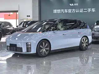 Li Auto Li i8 2025