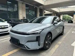 Geely Galaxy L6 2024