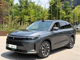 AITO Wenjie M7 2023