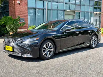 Lexus LS 2020
