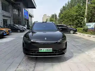 AITO Wenjie M9 2023