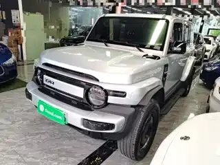 iCAR V23 2025