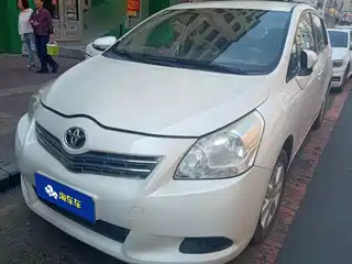 Toyota E'Z 2013