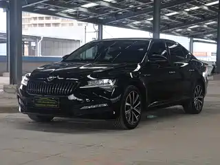 Škoda Superb 2022