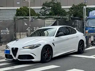 Alfa Romeo Giulia 2017