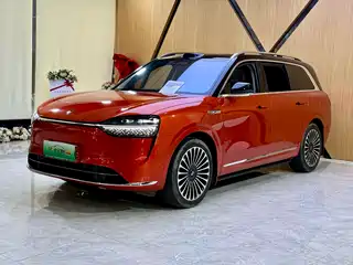 AITO Wenjie M9 2025