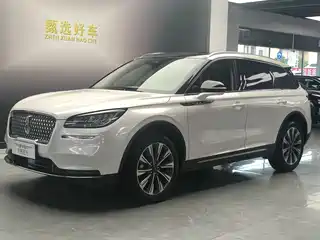 Lincoln Adventurer 2021