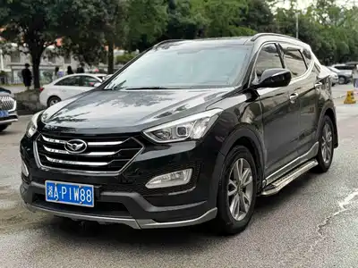 Hyundai Santa Fe (Import) 2013