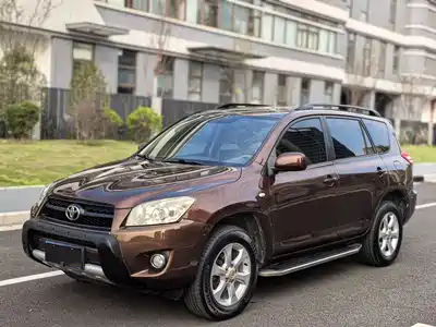 Toyota RAV4 Rongfang 2011