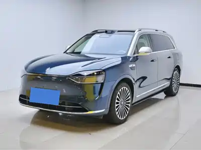 AITO Wenjie M9 2025