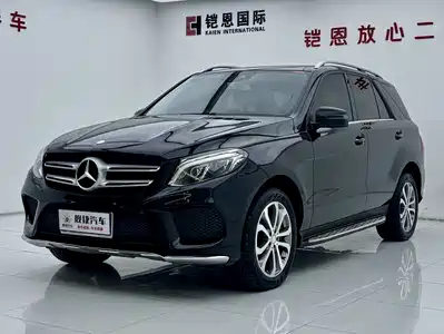 Mercedes-Benz GLE 2016