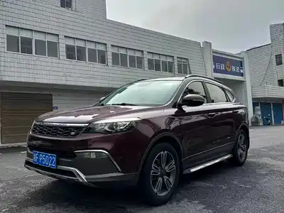 Leopaard CS10 2016
