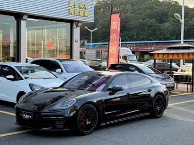 Porsche Panamera 2016