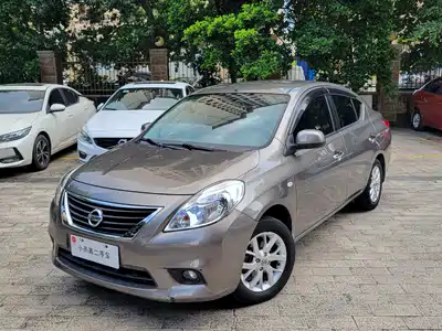 Nissan Sunny 2013
