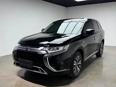 Mitsubishi Outlander 2022