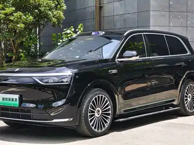 AITO Wenjie M8 2025