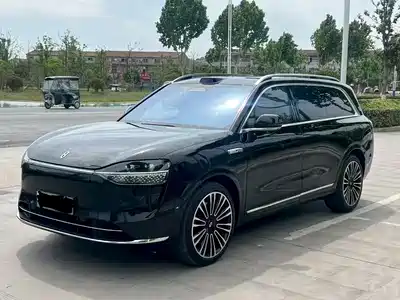 AITO Wenjie M9 2023
