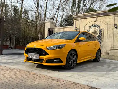 Ford Focus (Import) 2016