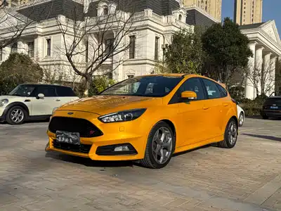 Ford Focus (Import) 2016
