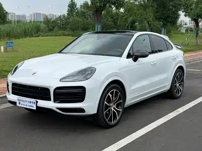 Porsche Cayenne 2022